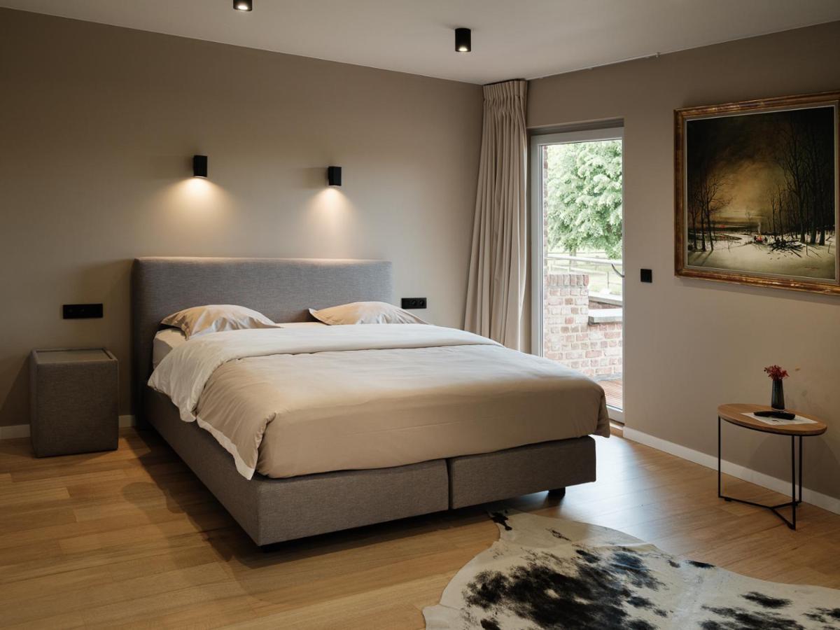 Hotel Ferme d'Ecavéé à Celles  Extérieur photo