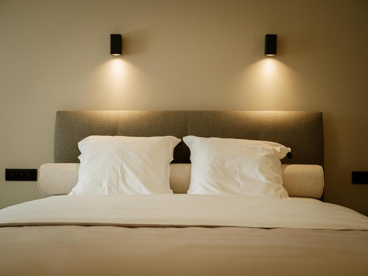 Hotel Ferme d'Ecavéé à Celles  Extérieur photo